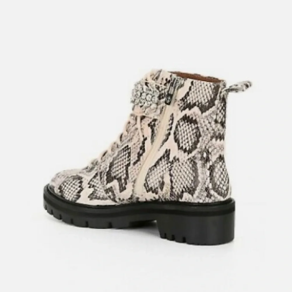 NWOB Antonio Melani Combat Boots - Picture 5 of 8